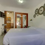 Lacco Cottage