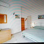 Elegante E Centralissimo Appartamento In Villa