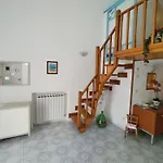 Ischia Ponte Romantic Apartment In The Historical Center And Near The Sea