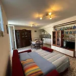 Villa Vincenzo Di Meglio
