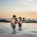 Orablu Executive Villas