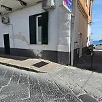 A Quattro Passi Dal Mare Ischia