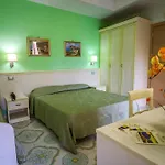Hotel Rivamare