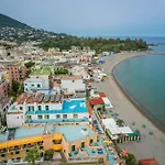 Hotel Rivamare