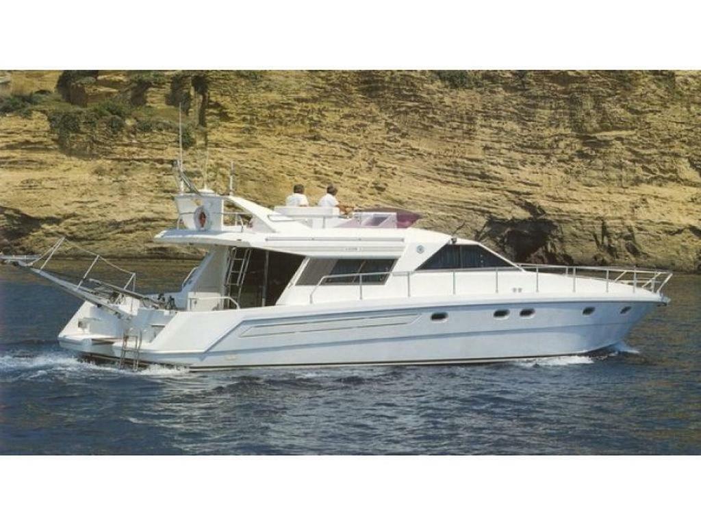Yacht Porto Botel