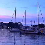 Riva Destra Suite Apartament