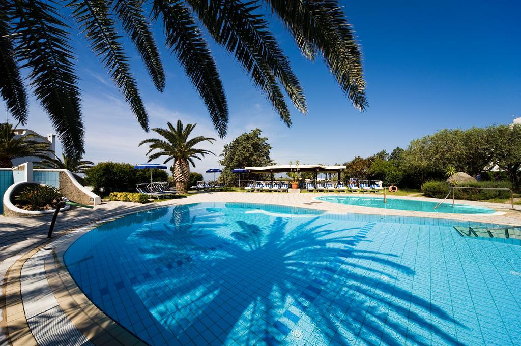 理想酒店 3* Forio di Ischia