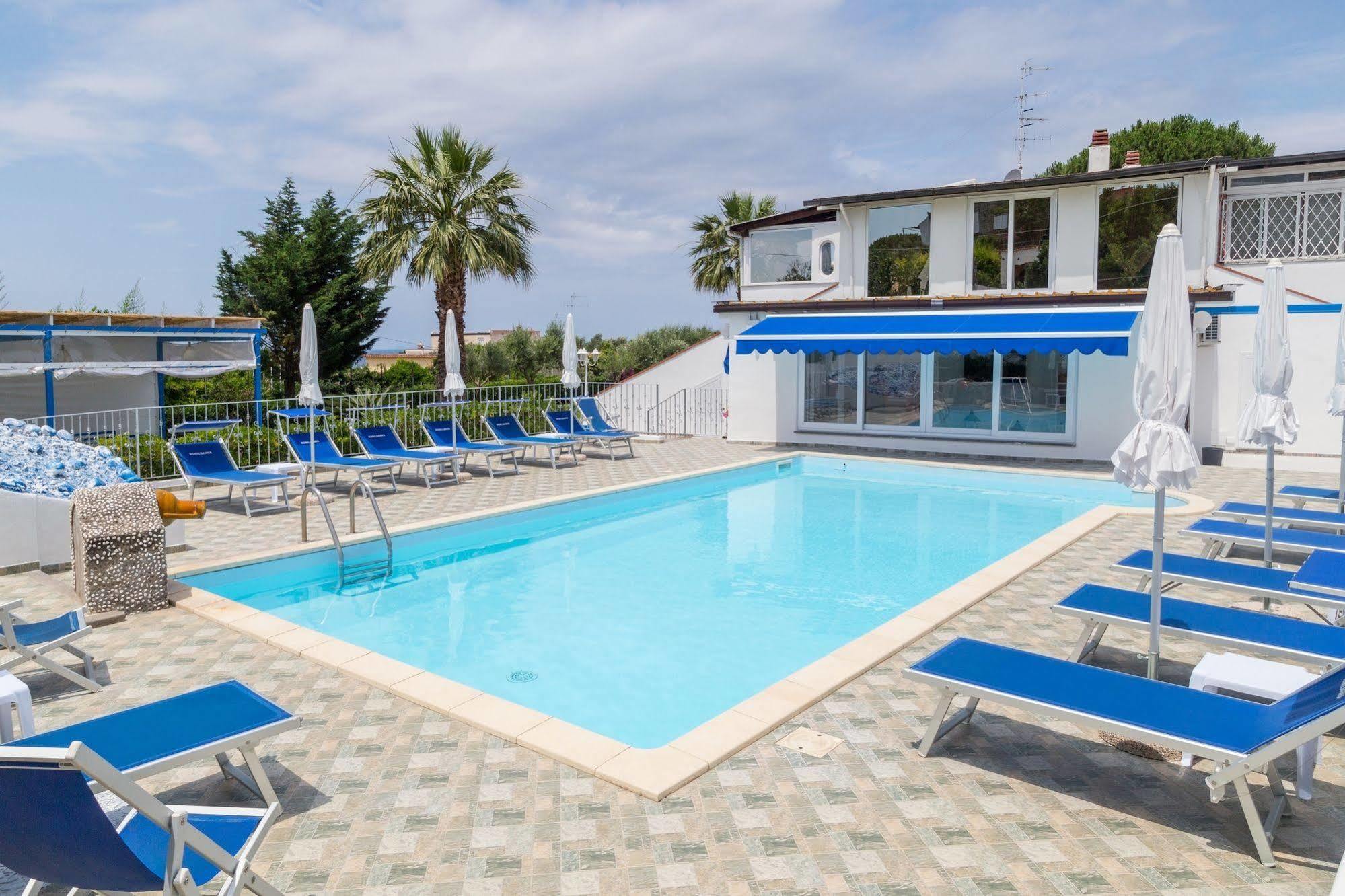 Relais Romildanna فندق مبيت وإفطار
